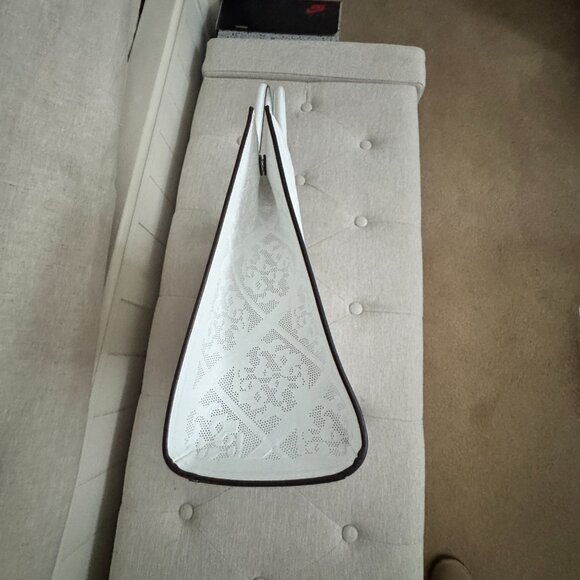 NWT Tory Burch Small Blanc White Bio Perforated Tote - Picture 4 of 8